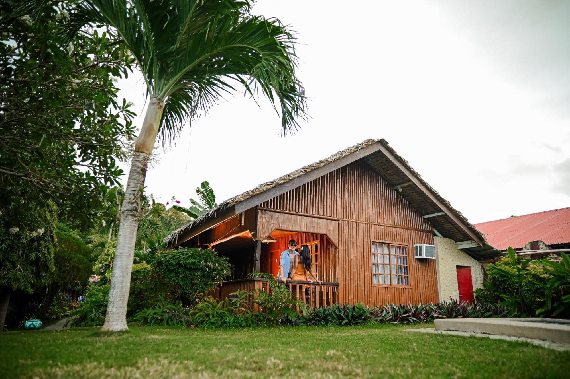 Garden Of Eden Dive Resort Puerto Galera Exterior foto